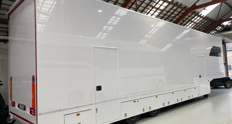 Miele M2 4 Cars Version