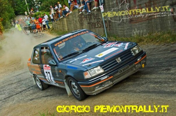 Peugeot 309