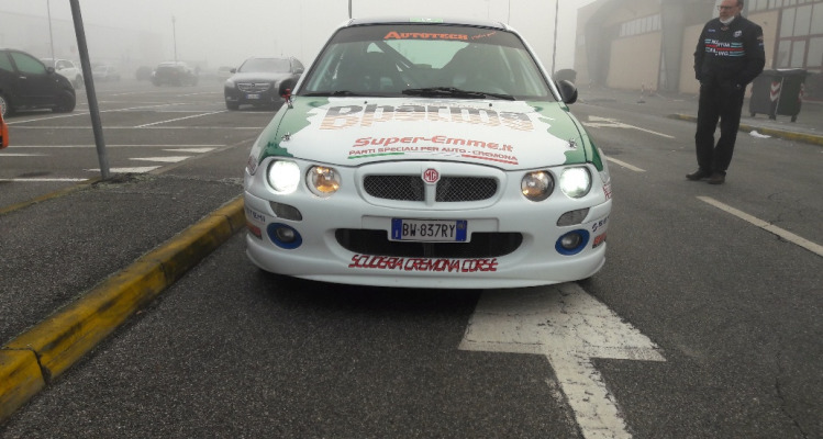 MG ZR