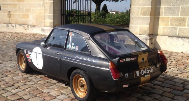 MG MGR V8