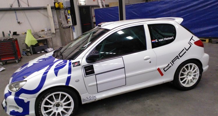 Peugeot 206
