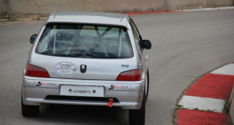 Peugeot 106