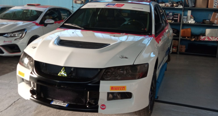 Mitsubishi Lancer evo