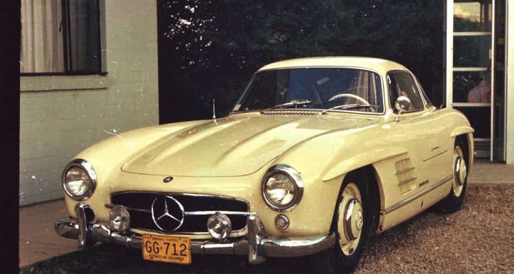 Mercedes-Benz SL300