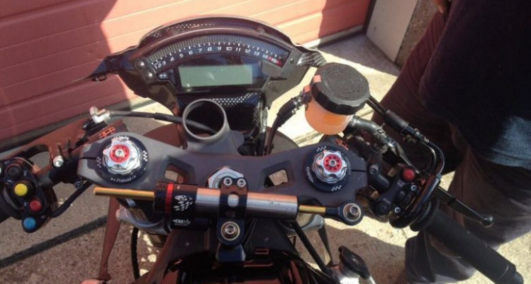 Kawasaki ZX