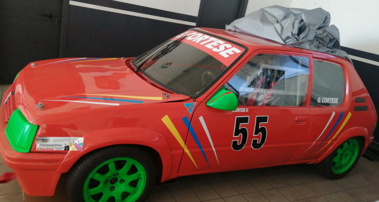 Peugeot 205