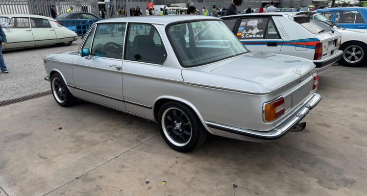 BMW 2002