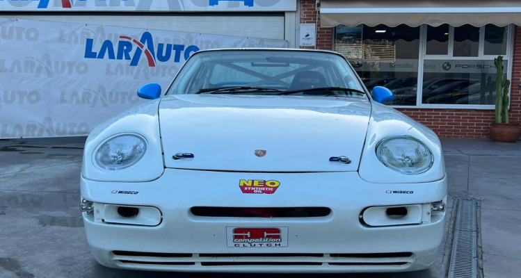 Porsche 968