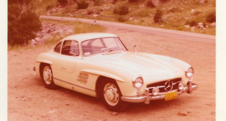 Mercedes-Benz SL300