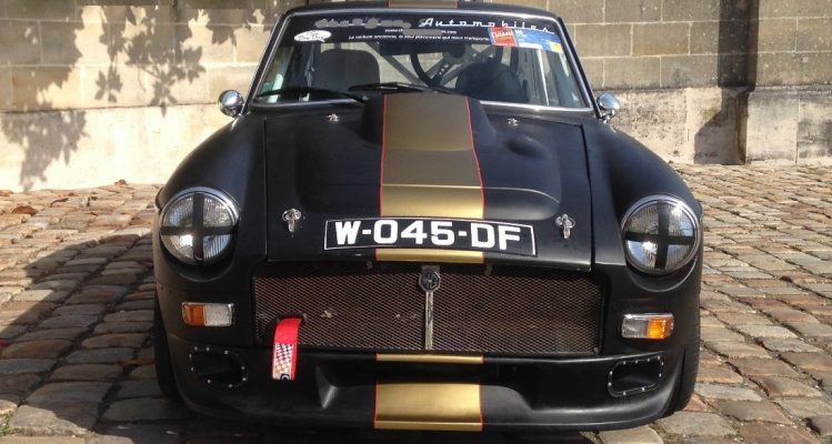 MG MGR V8