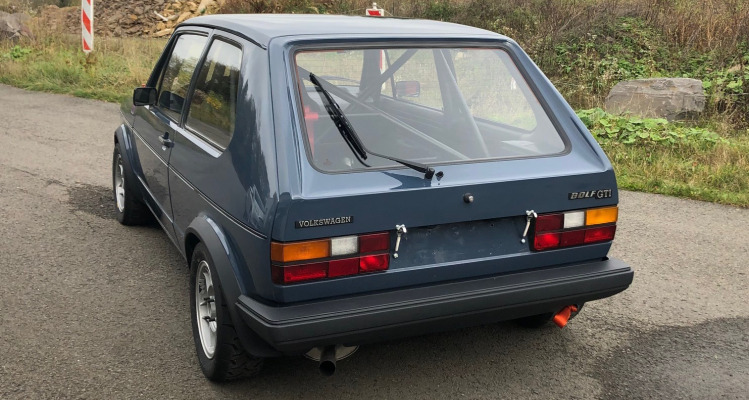 Volkswagen Golf GTI