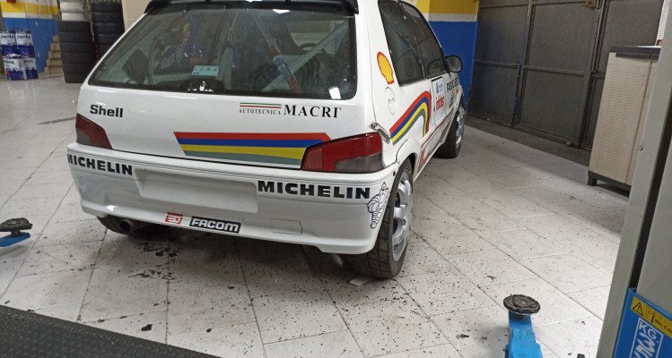 Peugeot 106