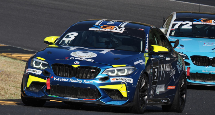 BMW M2 CS Racing