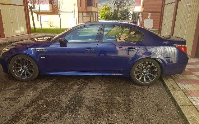 BMW M5