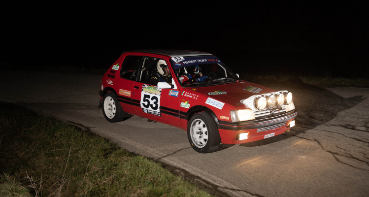Peugeot 205