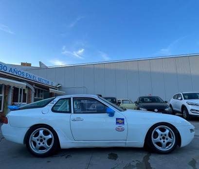 Porsche 968
