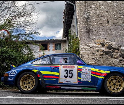 Porsche 911
