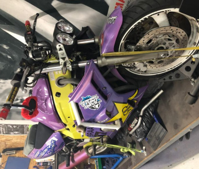 Yamaha FZR