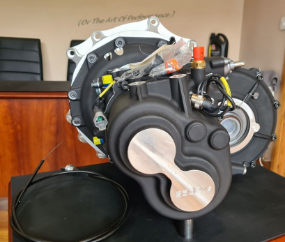 SADEV ST82-14 Gearbox with oil pump – NEW