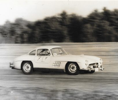 Mercedes-Benz SL300
