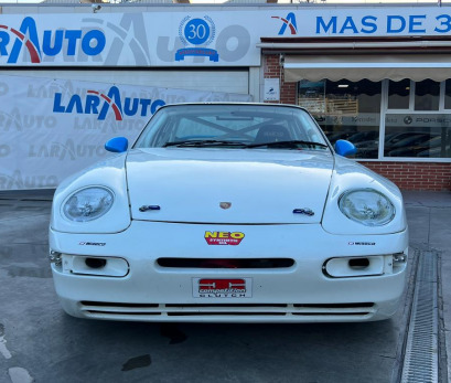 Porsche 968